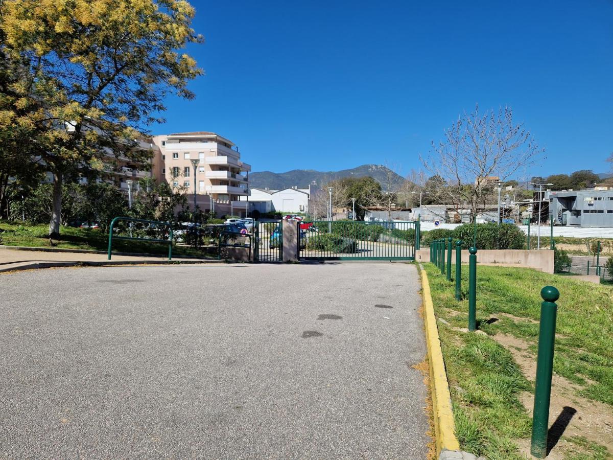 Studio Climatise Parking Gratuit Sarrola-Carcopino Exterior foto