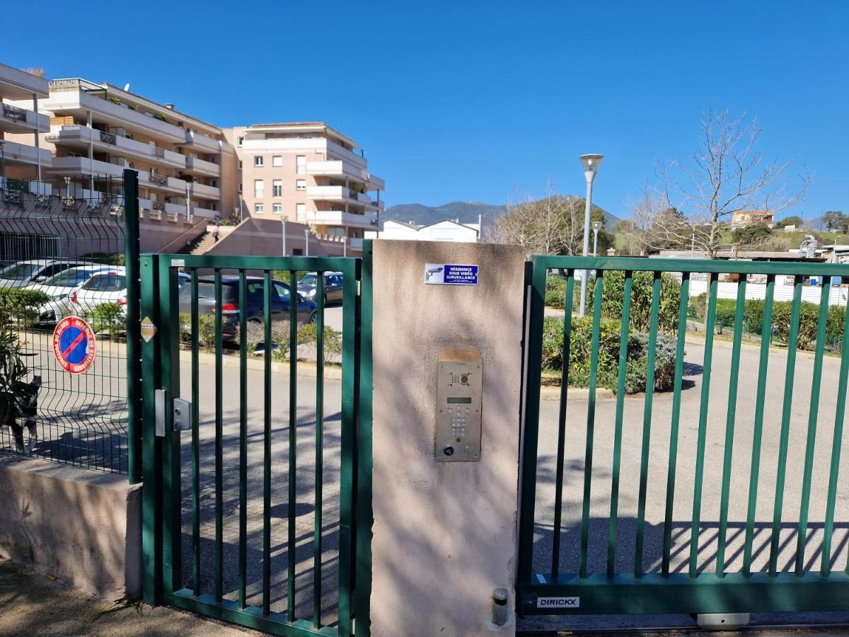 Studio Climatise Parking Gratuit Sarrola-Carcopino Exterior foto